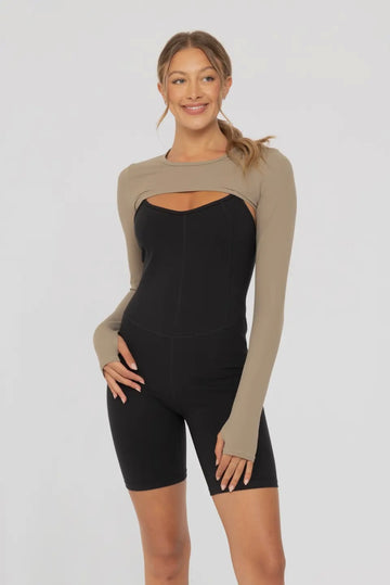 Lassetta Mini Shrug