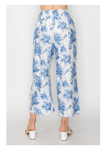 Floral attraction Pants